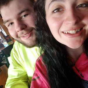 Meet your Posher, Dakota